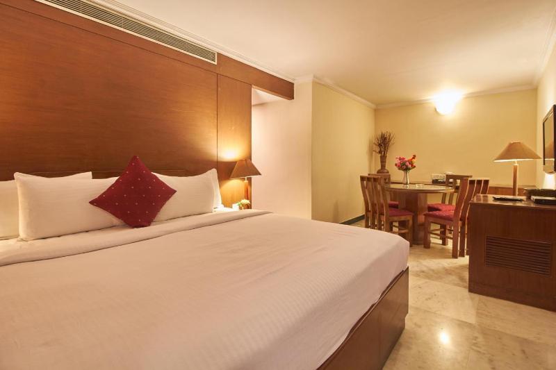 هتل Grand Residence