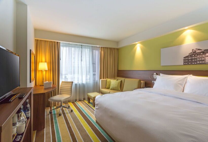 هتل Hampton By Hilton Warsaw City Centre