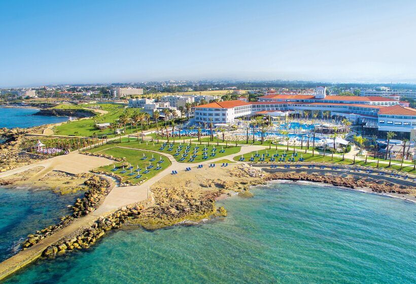 هتل Olympic Lagoon Resort Paphos
