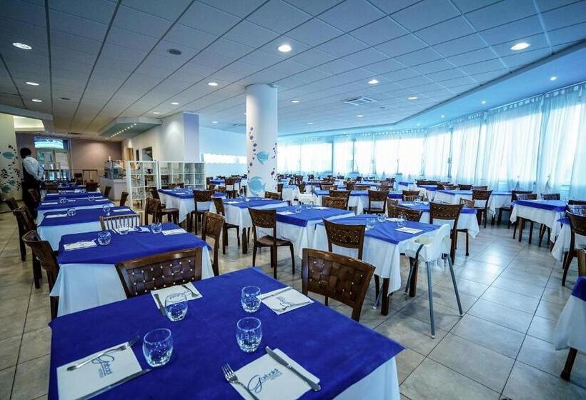 استراحتگاه Gh Campoverde Village