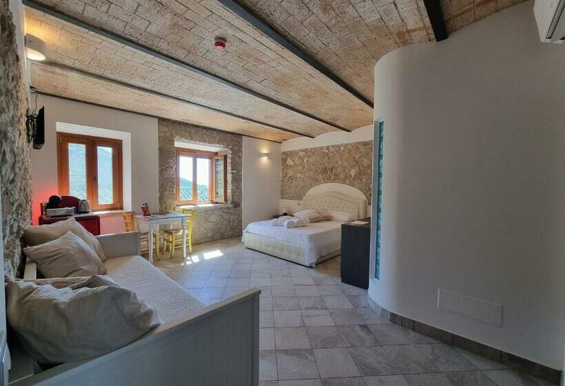 مبيت وإفطار Casale Dei Priori