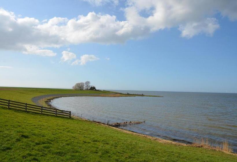 ベッドアンドブレックファースト It Mearke