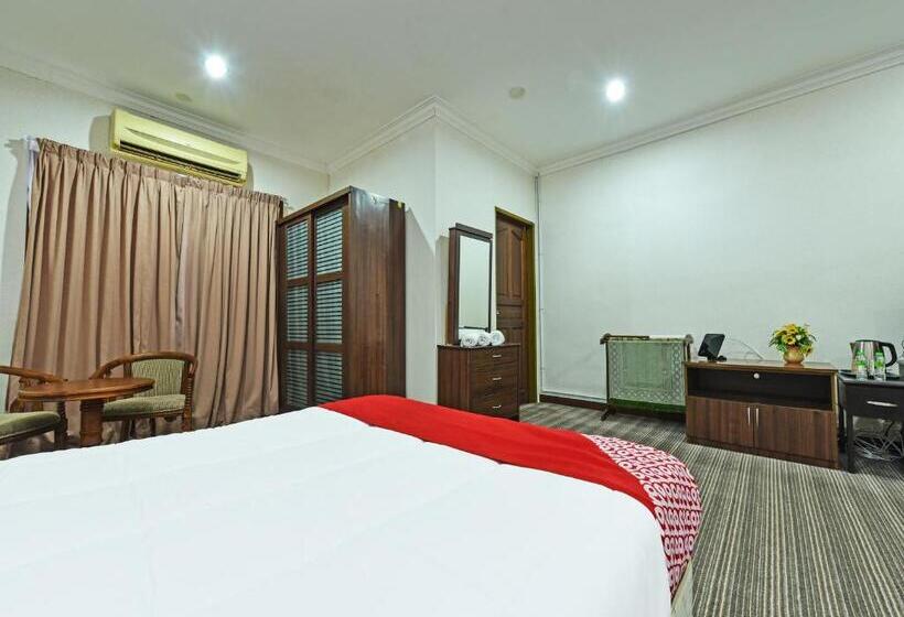 فندق Super Capital O 90434 Marmoris House