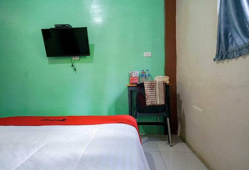 فندق Reddoorz Syariah Near Bukit Teletubbies Padangsidempuan