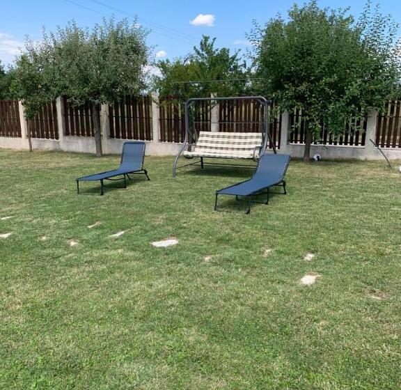 بنسيون Casa Britonia