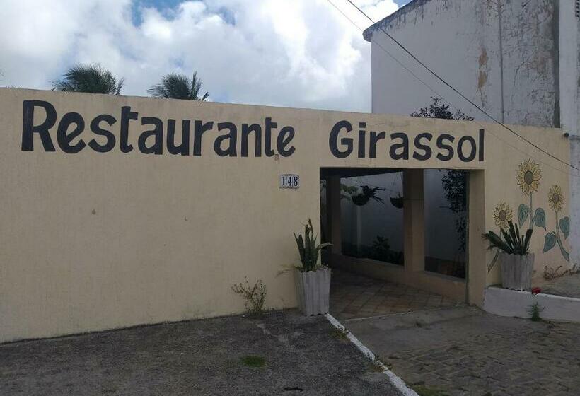 بنسيون Girassol Pousada