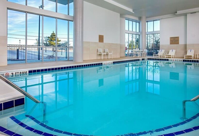בית מלון כפרי Springhill Suites By Marriott Boston Logan Airport Revere Beach