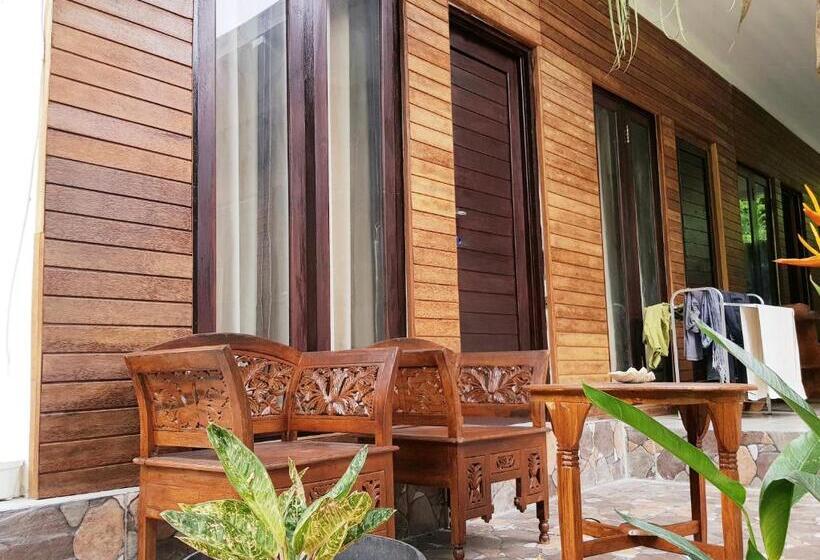 Пансион Citronella Home Stay