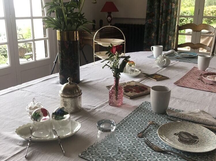 تختخواب و صبحانه Villa Daphné