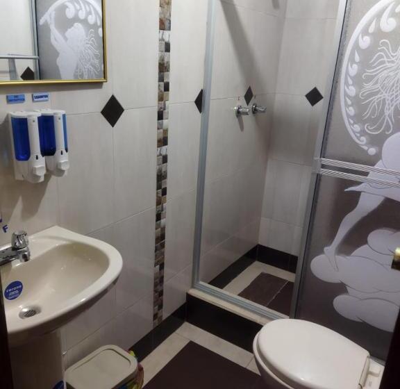 هتل Velanez Suite Riobamba