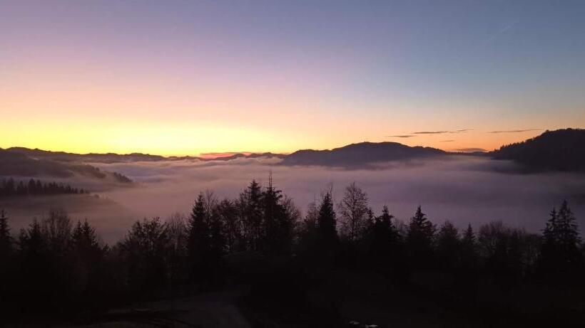 Pensiunea Agroturistica Acvila Apusenilor