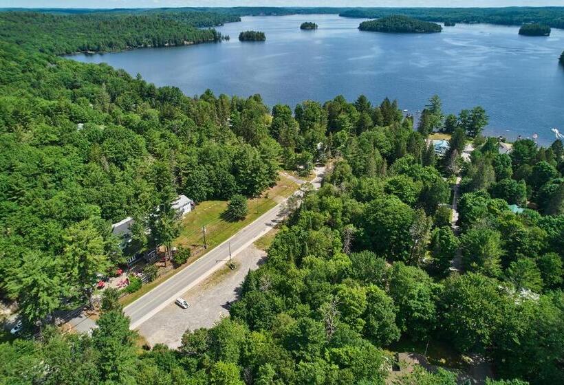 渡假胜地  3 Pines Lodge Muskoka