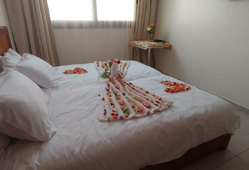 فندق Hôtel Zahrat Souss  Inezgane