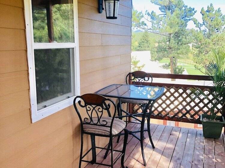 مُتل Black Hills Cabins At Quail S Crossing