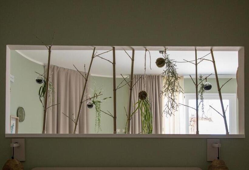 پانسیون Villa Domus Petraianca