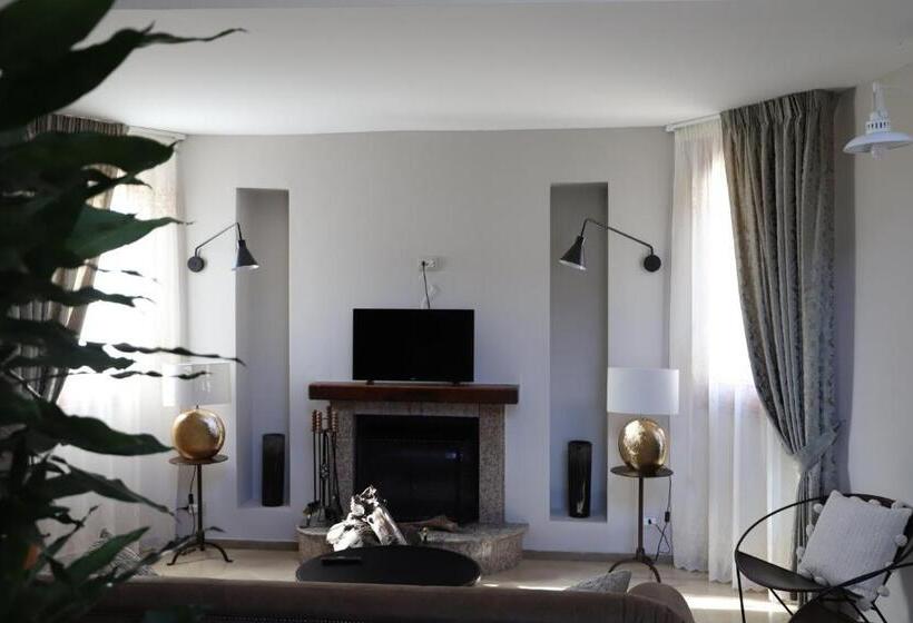 پانسیون Villa Domus Petraianca