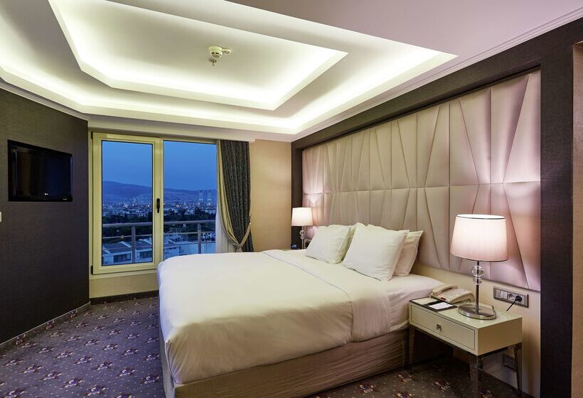 Doubletree By Hilton Hotel Izmir   Alsancak