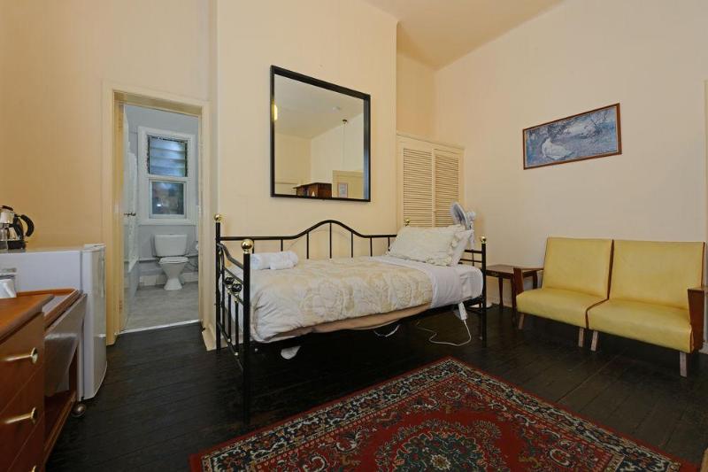 هتل Edinburgh Gallery Bed & Breakfast