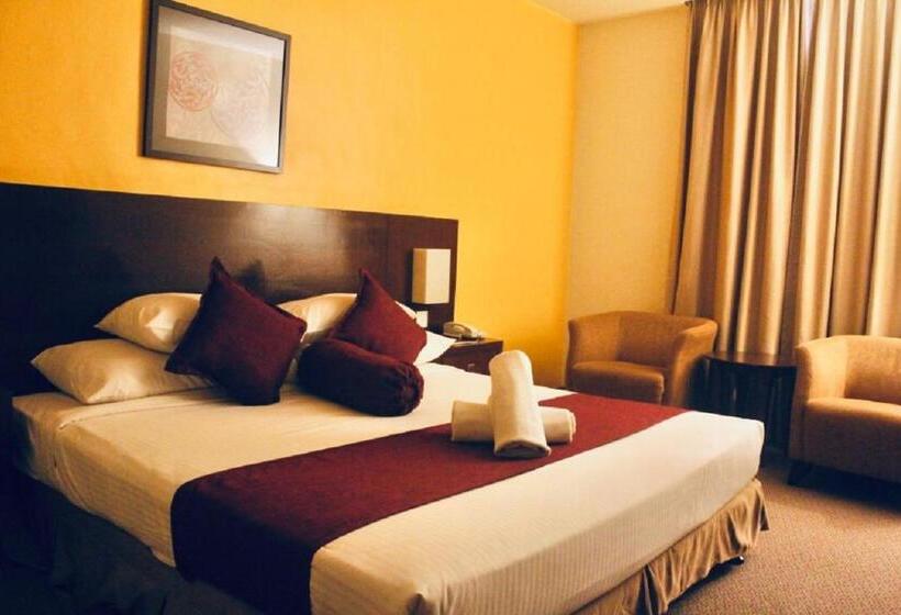 酒店 The Grand Puteri