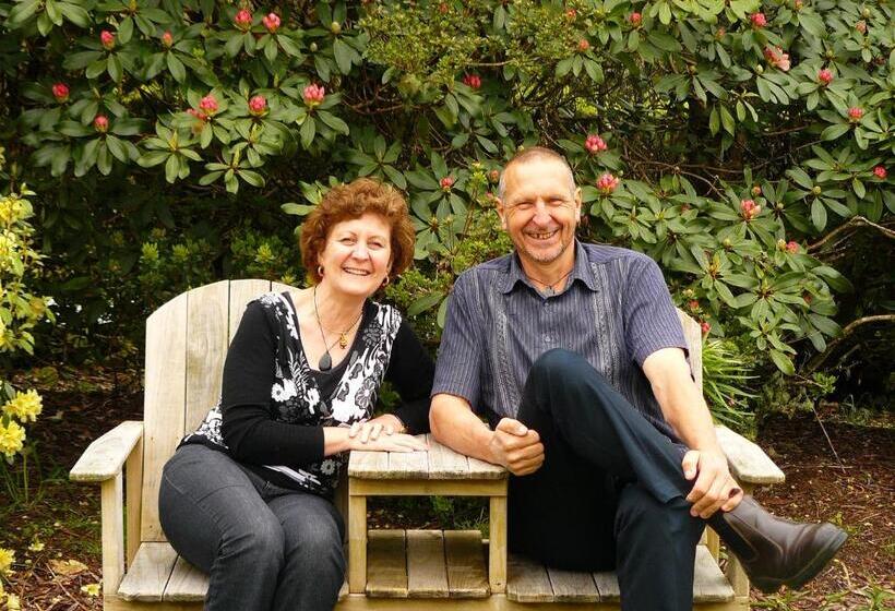 בית מלון כפרי Holly Homestead B&b