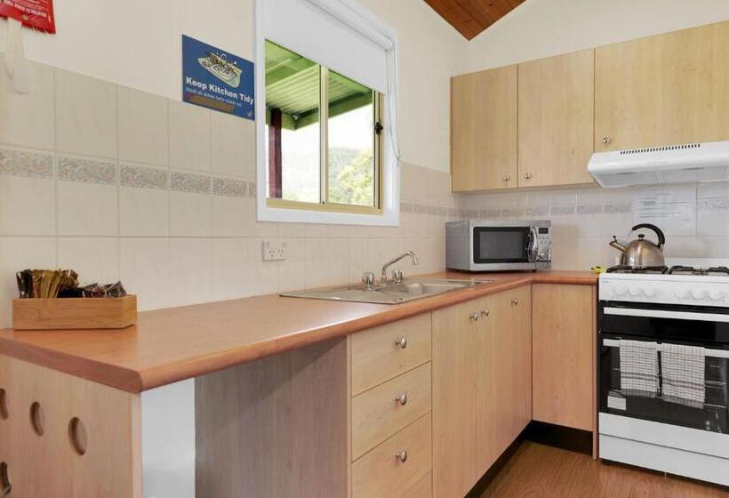 هتل Starline Alpacas Farmstay Resort