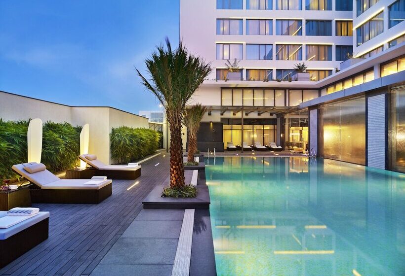 هتل Vivanta Chennai It Expressway Omr