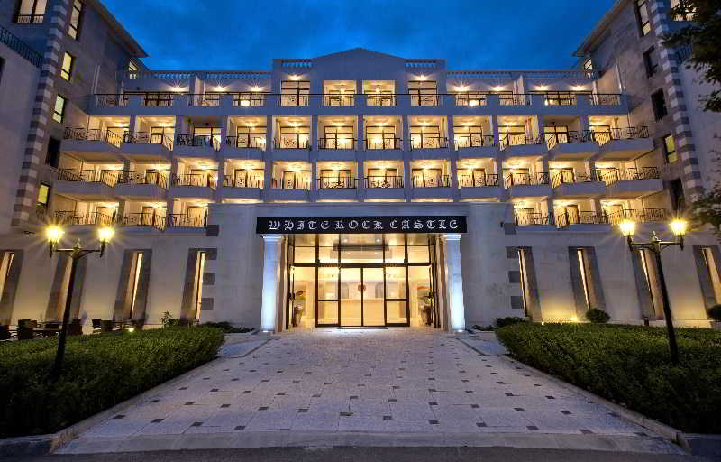 White Rock Castle Suite Hotel & Spa
