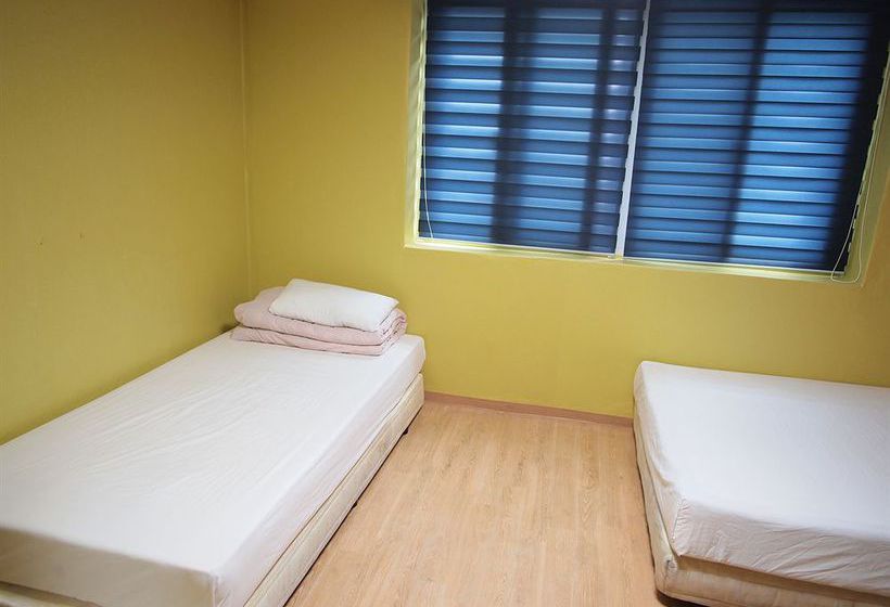 Shinchon Hostel