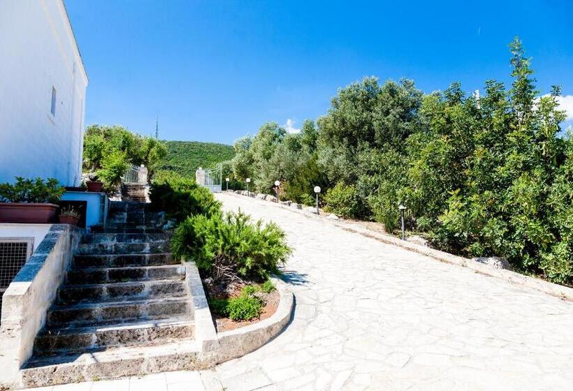 تختخواب و صبحانه Masseria Pozzo Di Luce