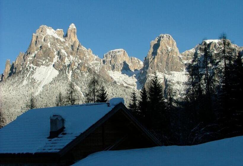 ホテル Agritur Dalaip Dei Pape