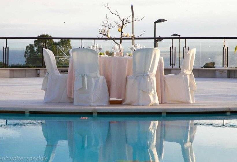 4 Spa Resort