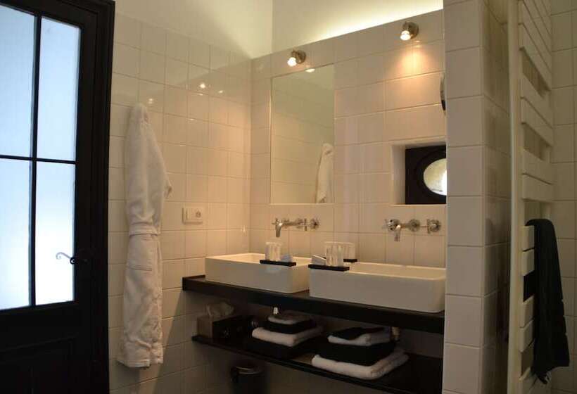 酒店 Chateau Les Merles Et Ses Villas