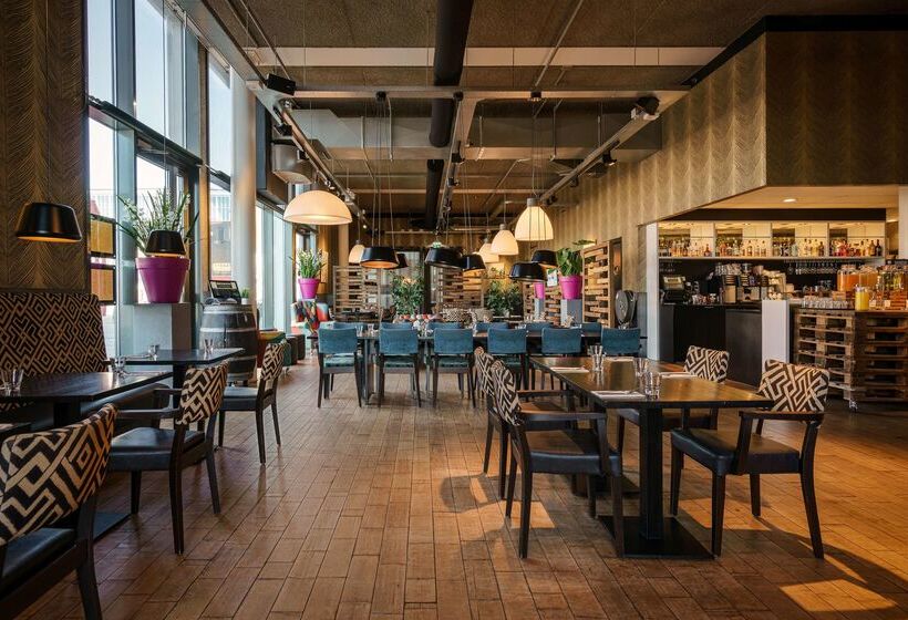 Doubletree By Hilton Hotel Amsterdam   Ndsm Wharf