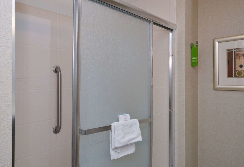 فندق Hampton Inn Milford