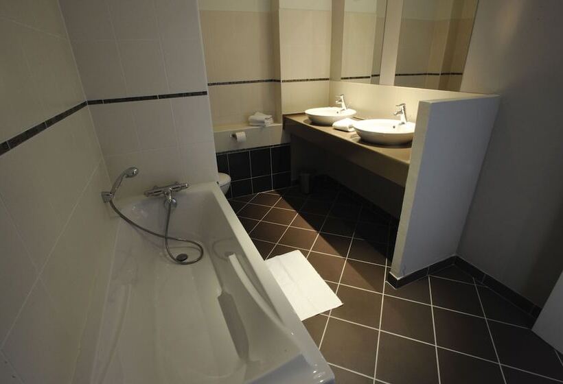 فندق La Ferme Des Mares, Demeures & Châteaux