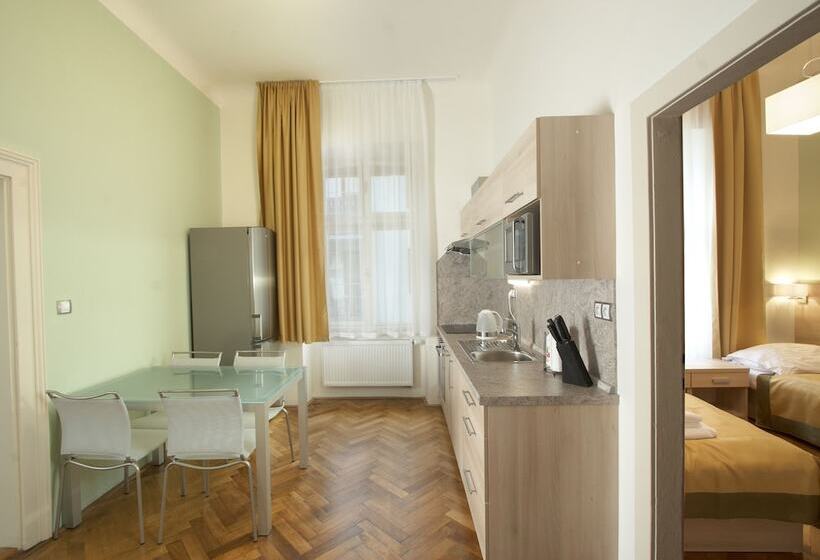 هتل Residence U černé Věže české Budějovice