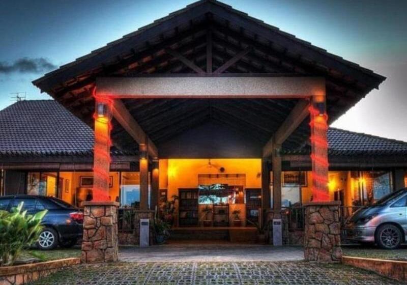 فندق Ulek Beach Resort