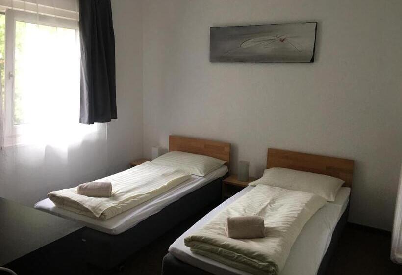 پانسیون Haus Piller