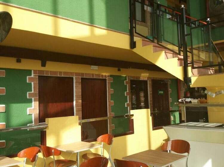 Hostal Leon Dormido