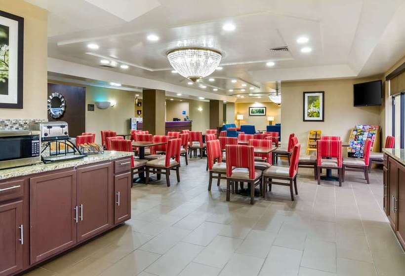 فندق Comfort Inn Ottawa