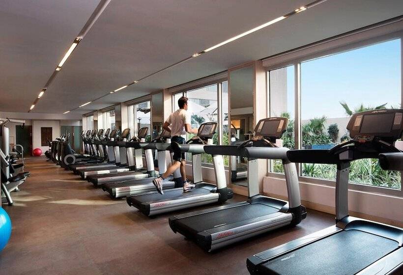 Jw Marriott Hotel New Delhi Aerocity