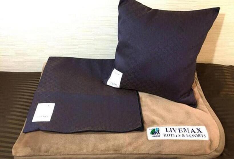 בית מלון כפרי Livemax Budget Fuchu