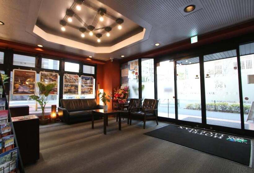 בית מלון כפרי Livemax Budget Fuchu