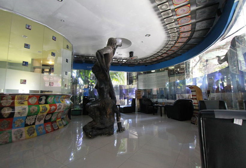 ホテル Ponce Suites Gallery