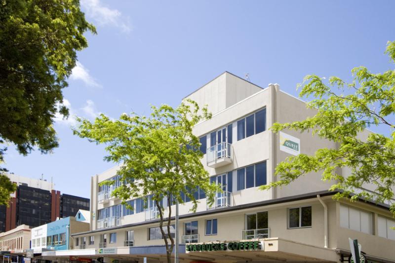 Отель Quest On Ward Serviced Apartments