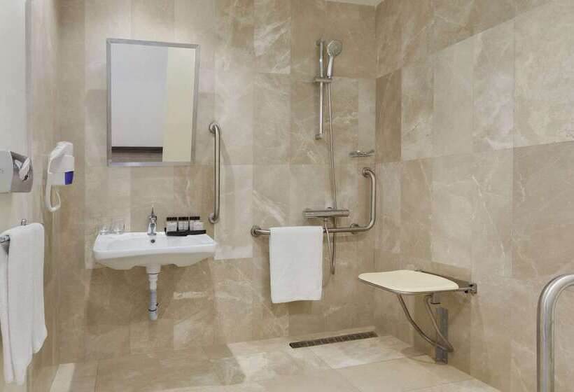 هتل Ramada Resort By Wyndham Akbuk  All Inclusive