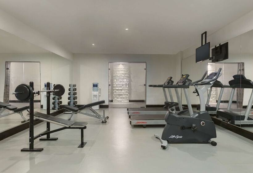 هتل Ramada Resort By Wyndham Akbuk  All Inclusive