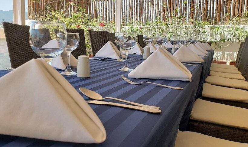 هتل Santa Marta Real