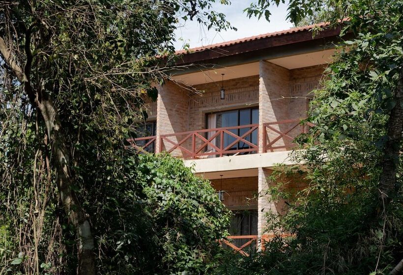 هتل Village Cataratas