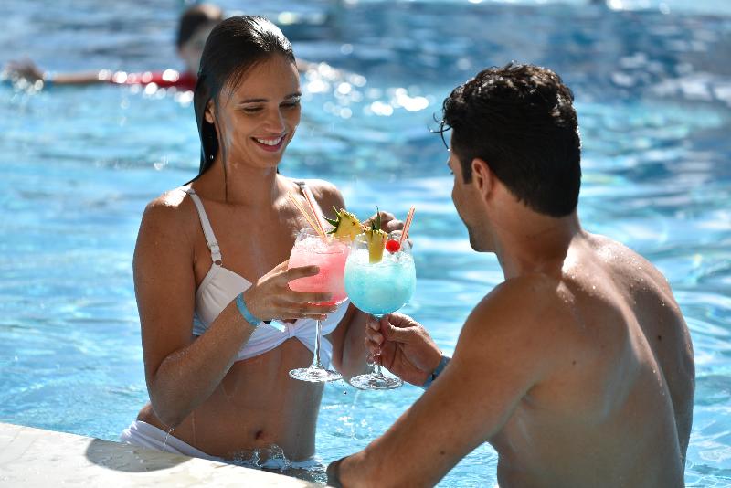 Grifid Vistamar Hotel   24 Hours Ultra All Inclusive & Private Beach